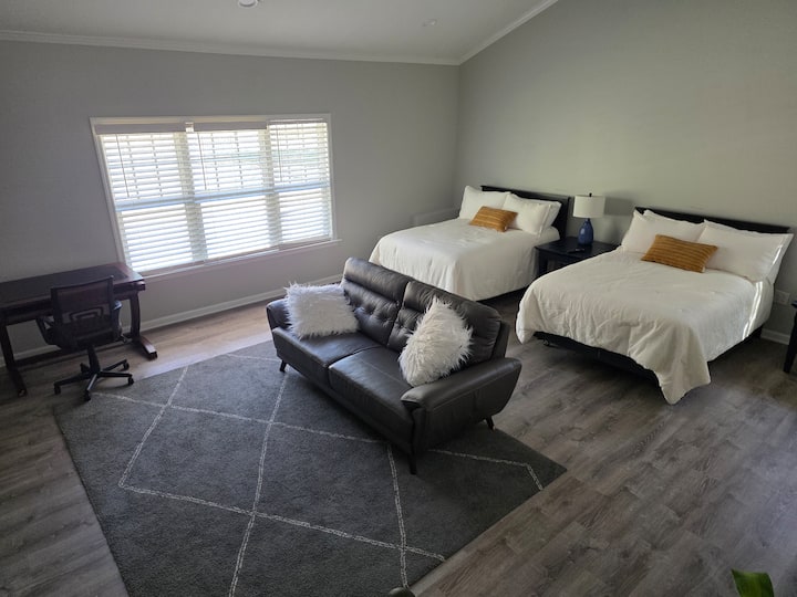 Главен апартман на горно ниво