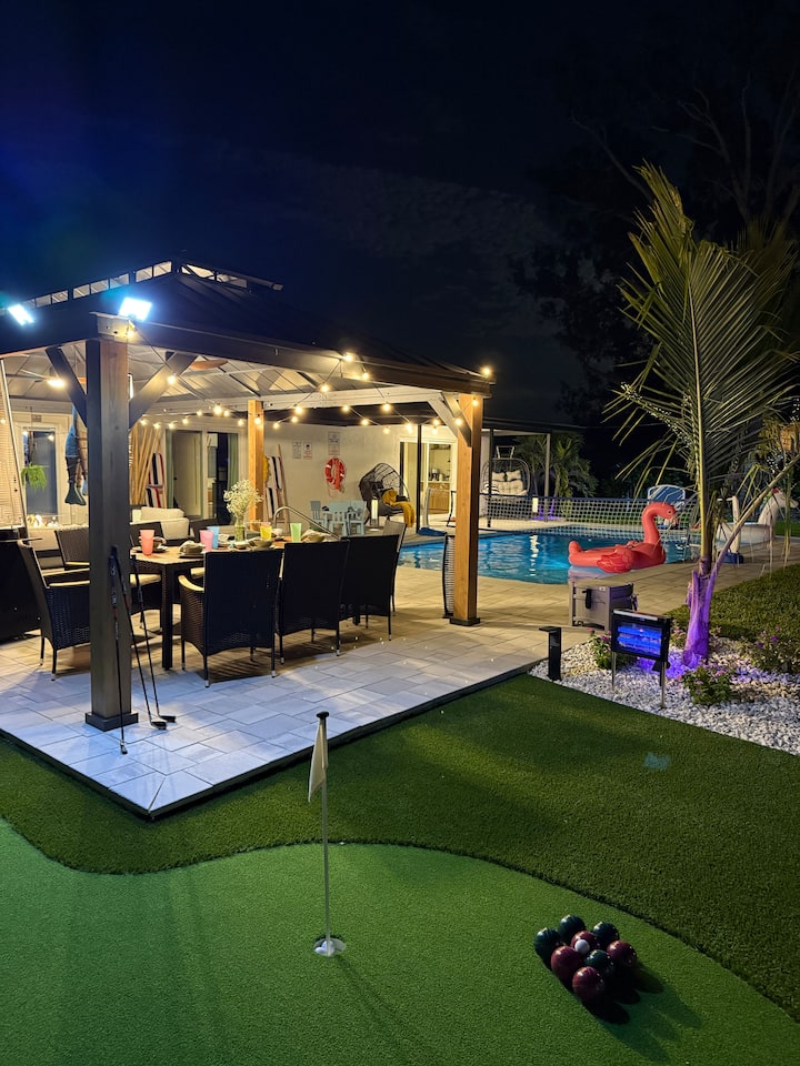 Heated Pool • Game Room • Near Ami • Sleeps 16 - Anna Maria, FL