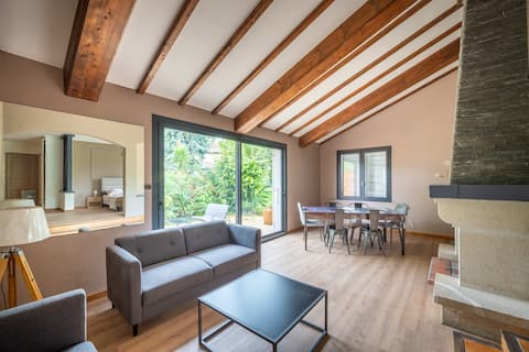4-bedroom villa – 15 min from Lyon - Up to 8 people