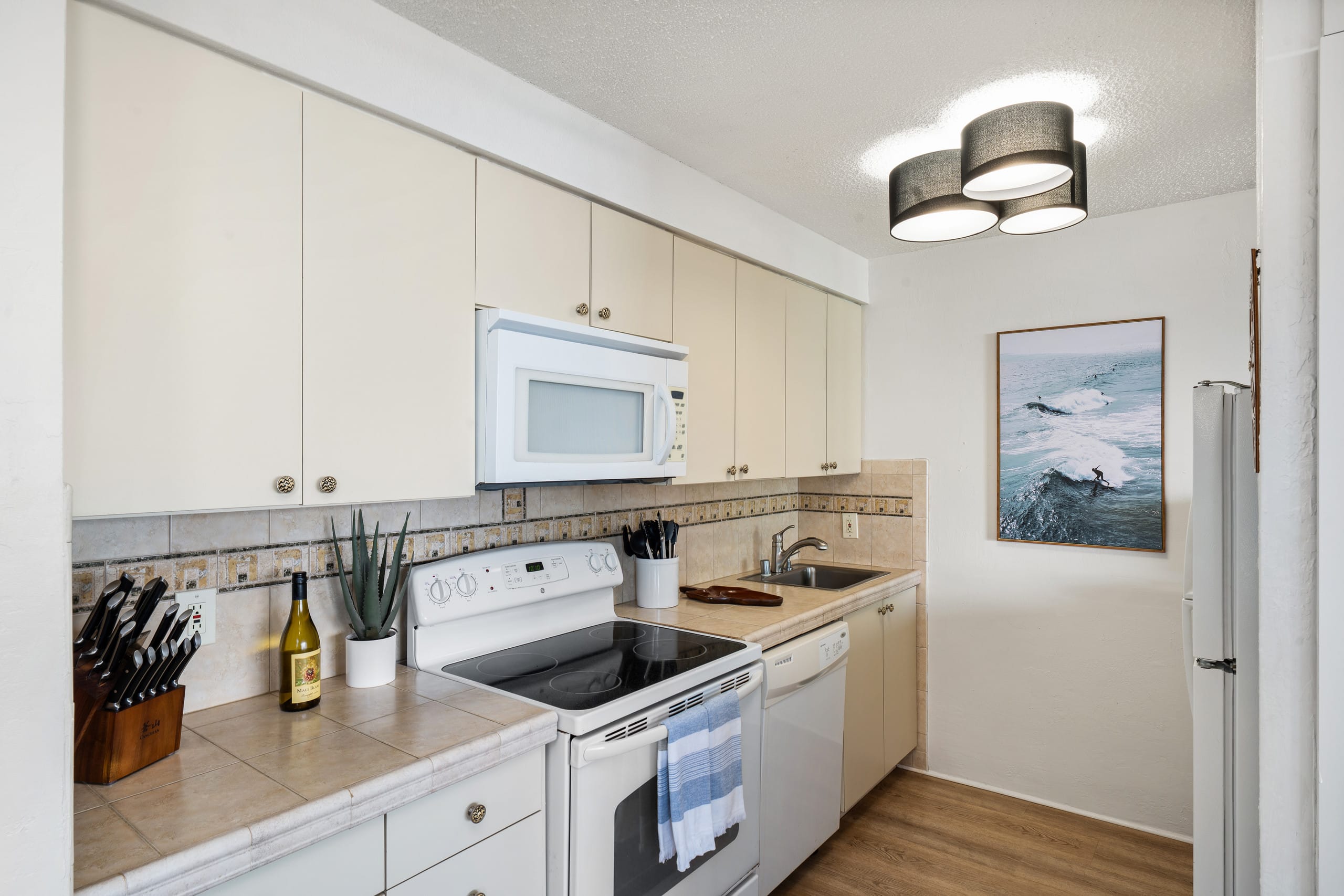 Maui Dream: Ocean View • Beachfront • Corner Suite - Image 15