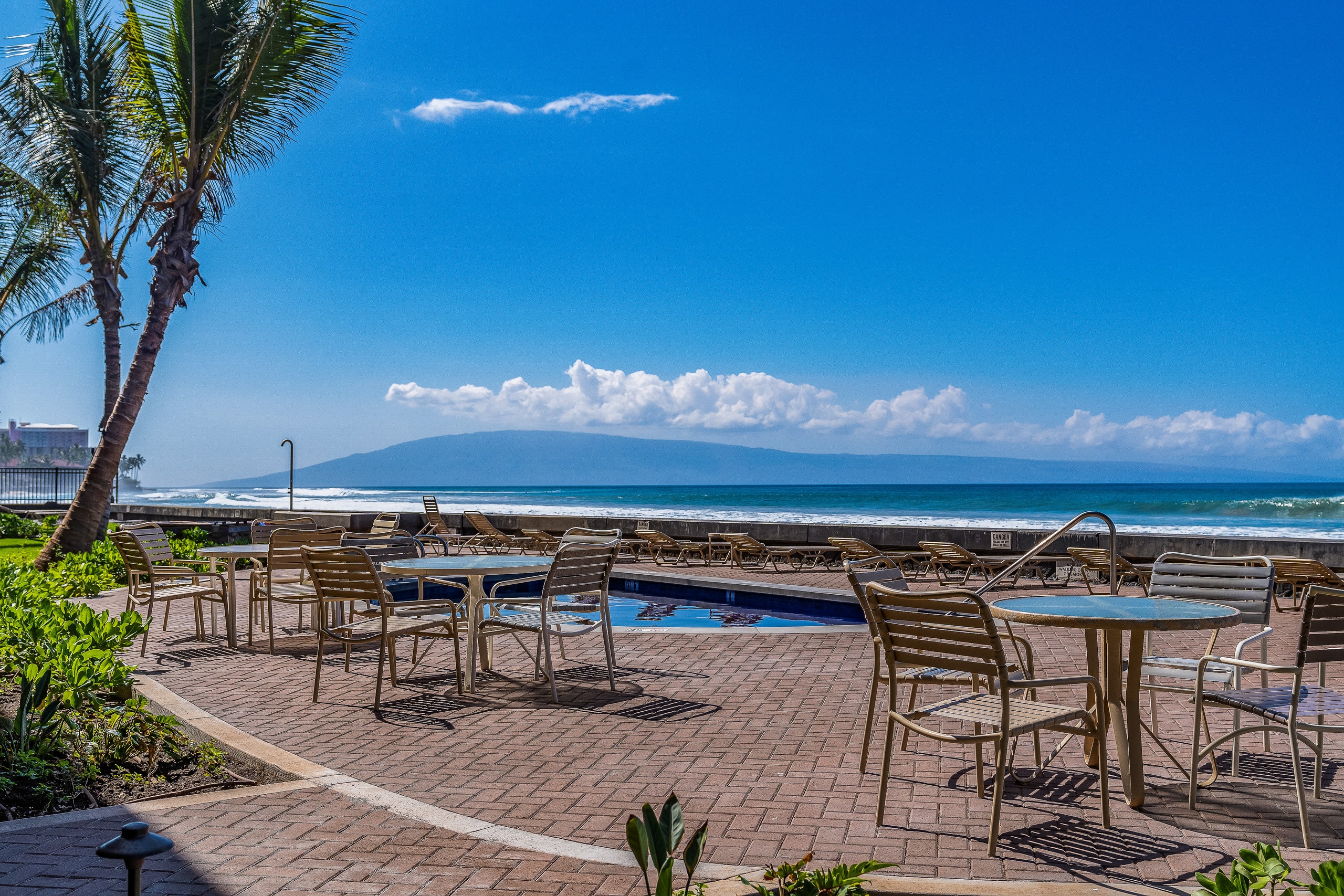 Maui Dream: Ocean View • Beachfront • Corner Suite - Image 81