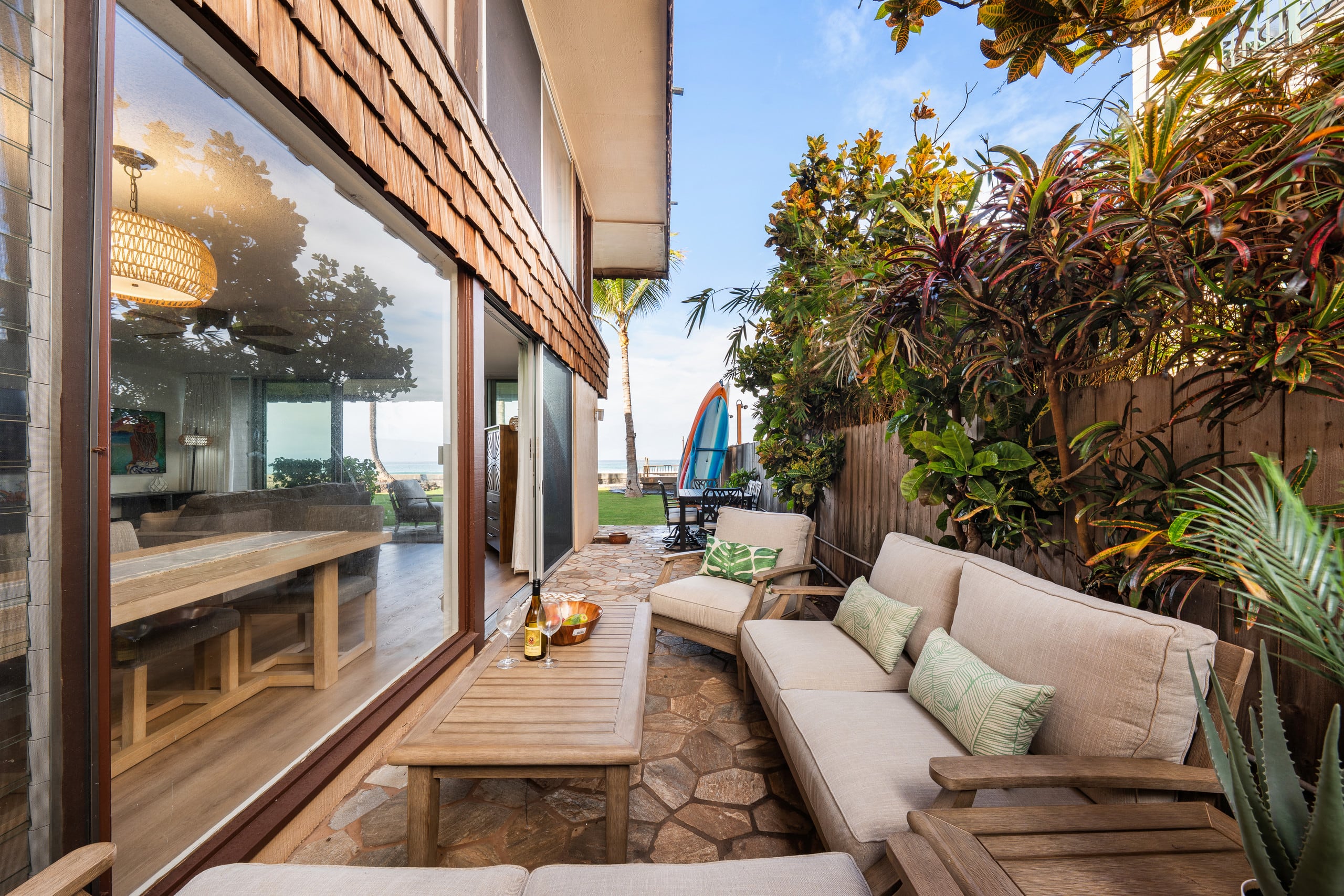 Maui Dream: Ocean View • Beachfront • Corner Suite - Image 38