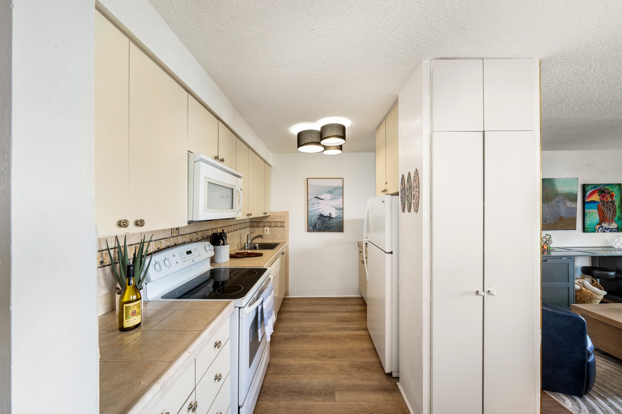 Maui Dream: Ocean View • Beachfront • Corner Suite - Image 12