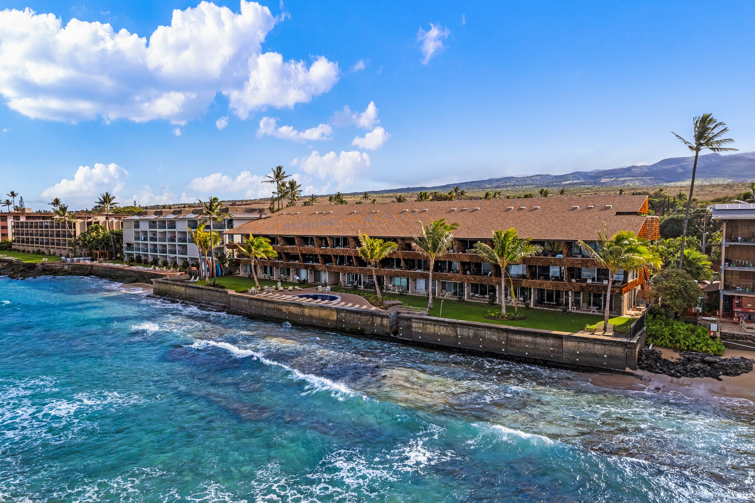 Maui Dream: Ocean View • Beachfront • Corner Suite - Image 71
