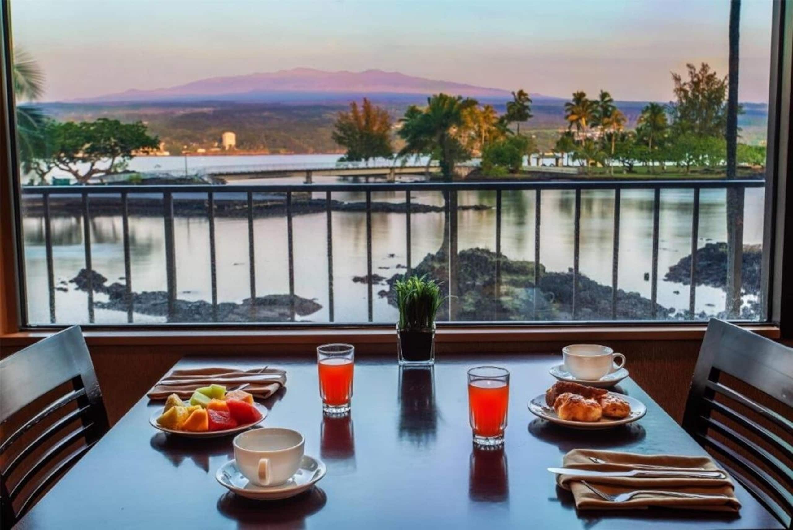 Hotel in Hilo · ★4.75 · 1 bedroom · 1 private bath - Image 3