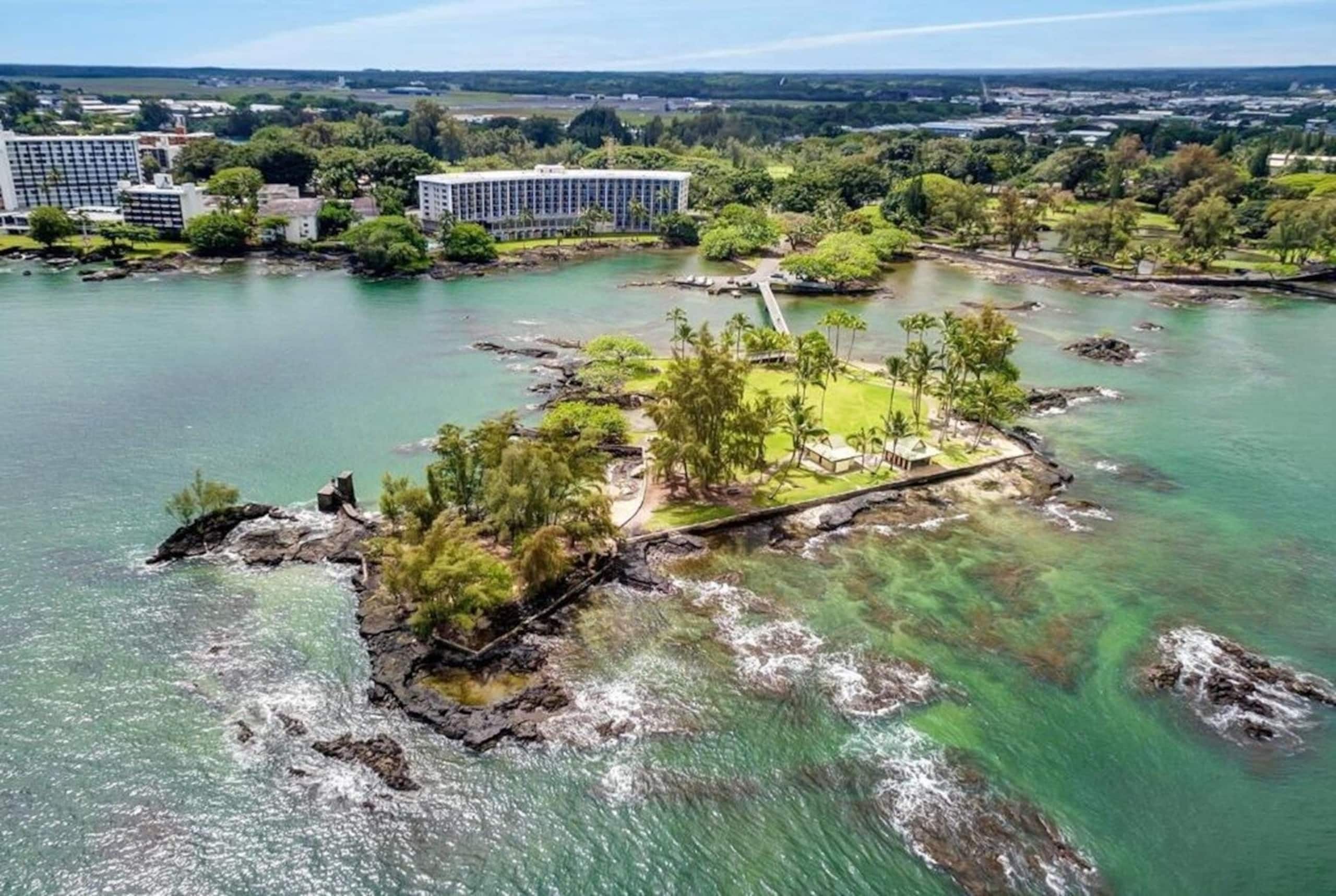 Hotel in Hilo · ★4.75 · 1 bedroom · 1 private bath - Image 17