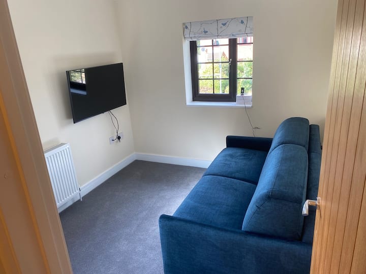 Self-contained Annexe With Park Views. - Bedford