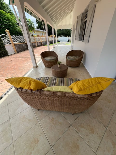 Villa Cliane with Pool & BBQ