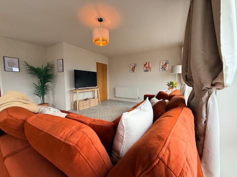 Successful Airbnb property: LongStayDiscount 2BD Free Parking WiFi Washer TV in Beeston & Holbeck