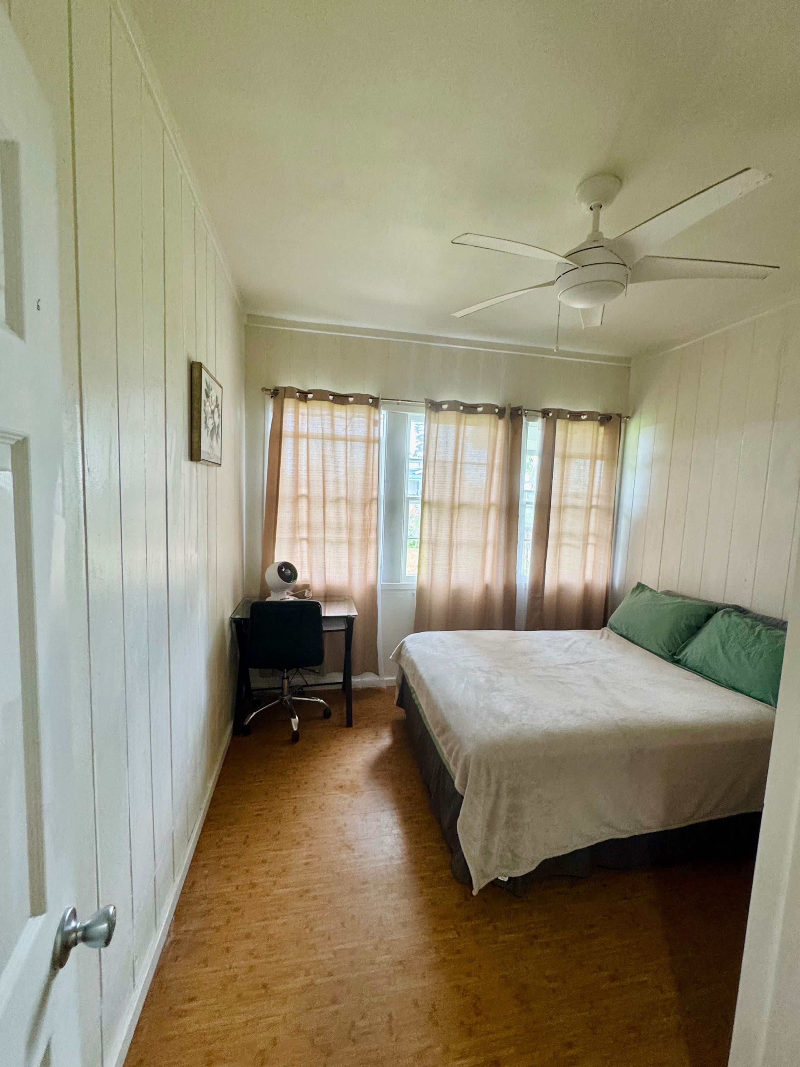 Home in Hilo · ★5.0 · 3 bedrooms · 3 beds · 1 private bath - Image 17