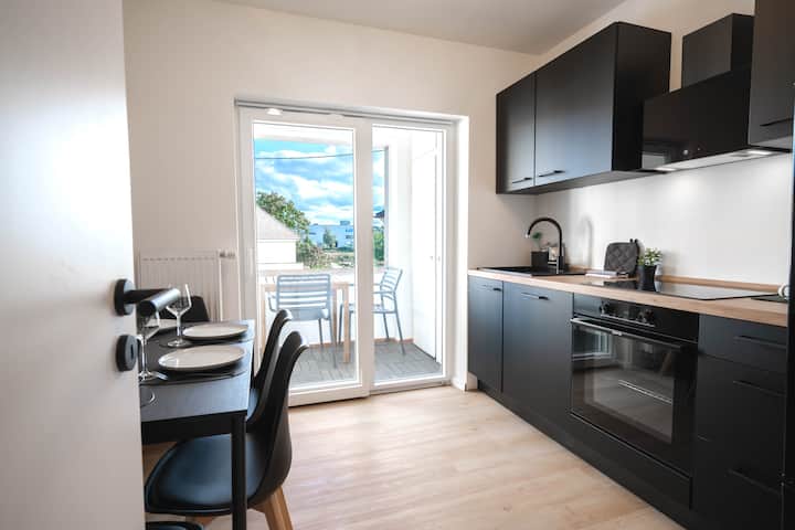 Malu Rooms - Attraktive Lage, Balkon, 24h Checkin - Bietigheim-Bissingen, Deutschland