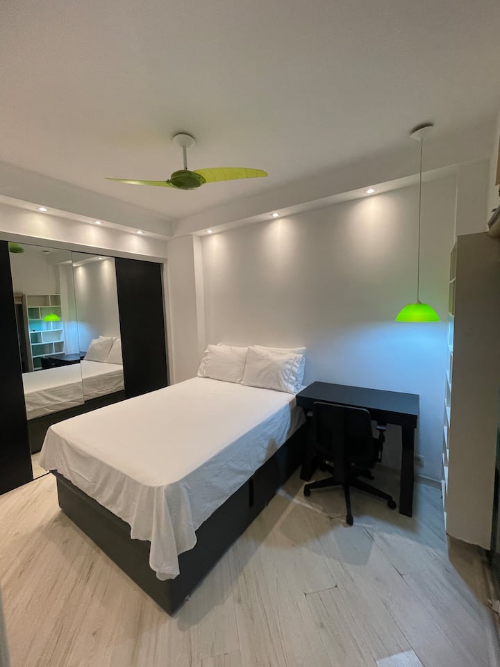 Charme No Arpoador - Apartamento Completo - Ipanema