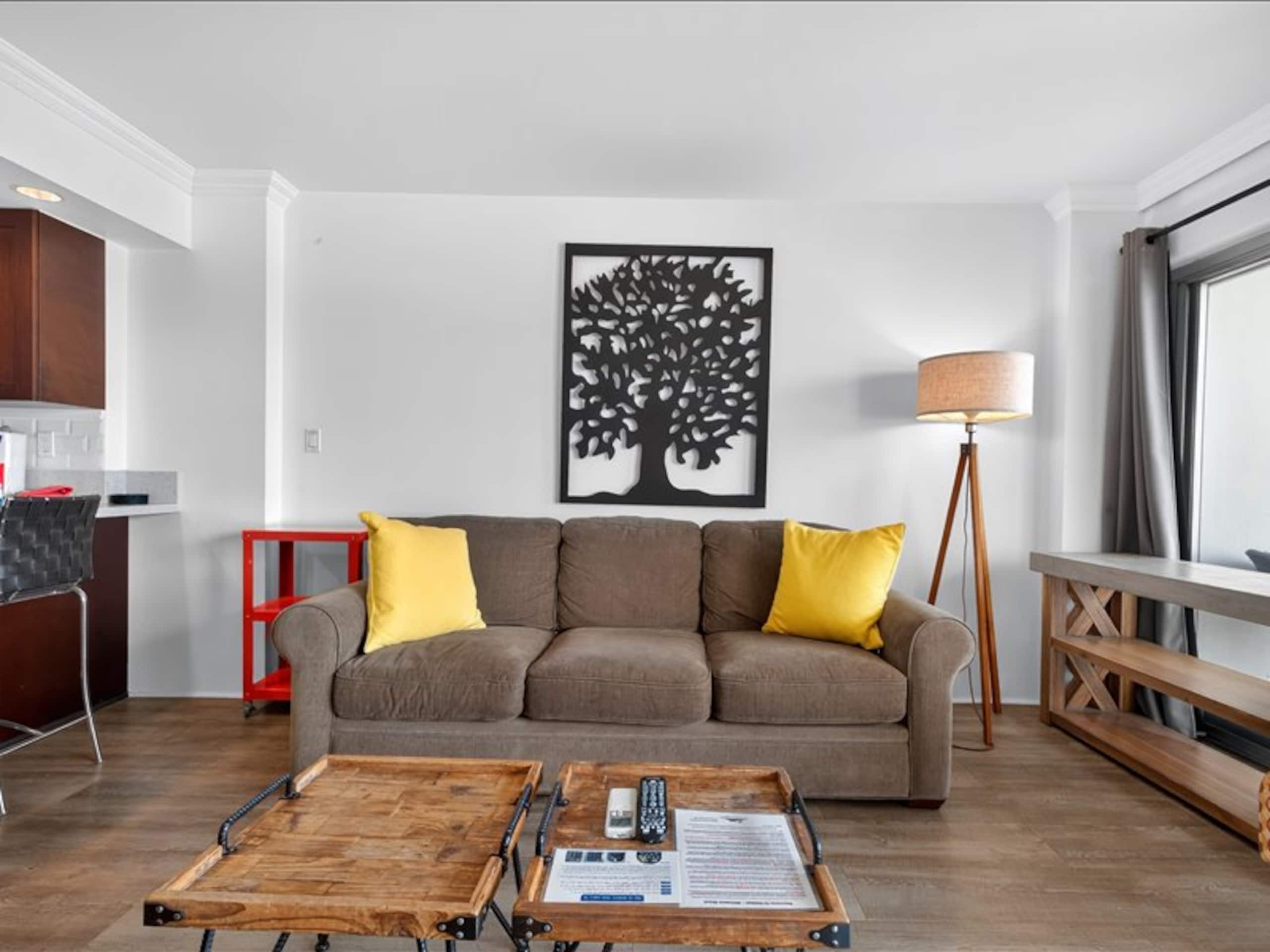 Hotel in Honolulu · ★4.82 · 1 bedroom · 2 beds · 1 private bath - Image 5