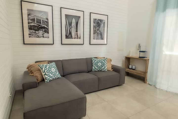 Penthouse 3 Ch, 2 Pkg Fermé, Piscine, Site Unesco - Curaçao