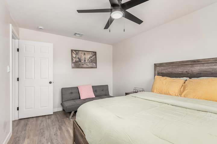 غرفة النوم 2