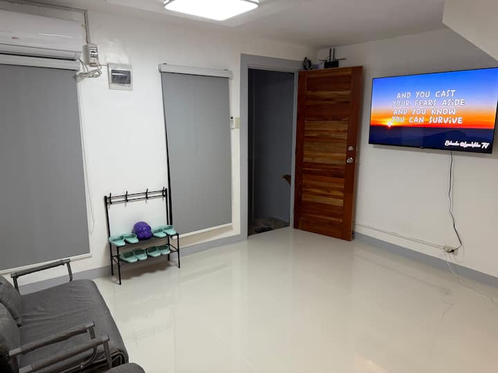 Buddy's, Full Ac W/free Parking Garage - Porac