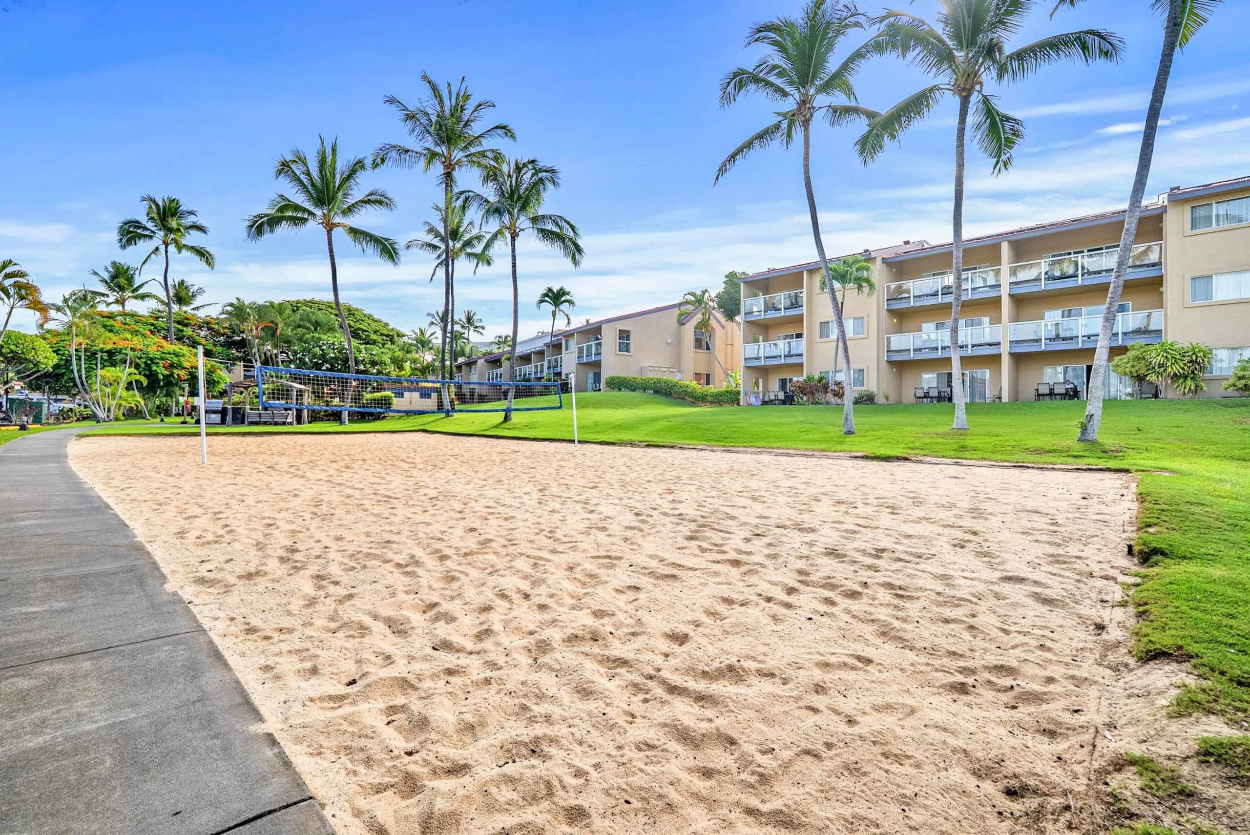Spacious Keauhou Condo near snorkeling and surfing - Image 31