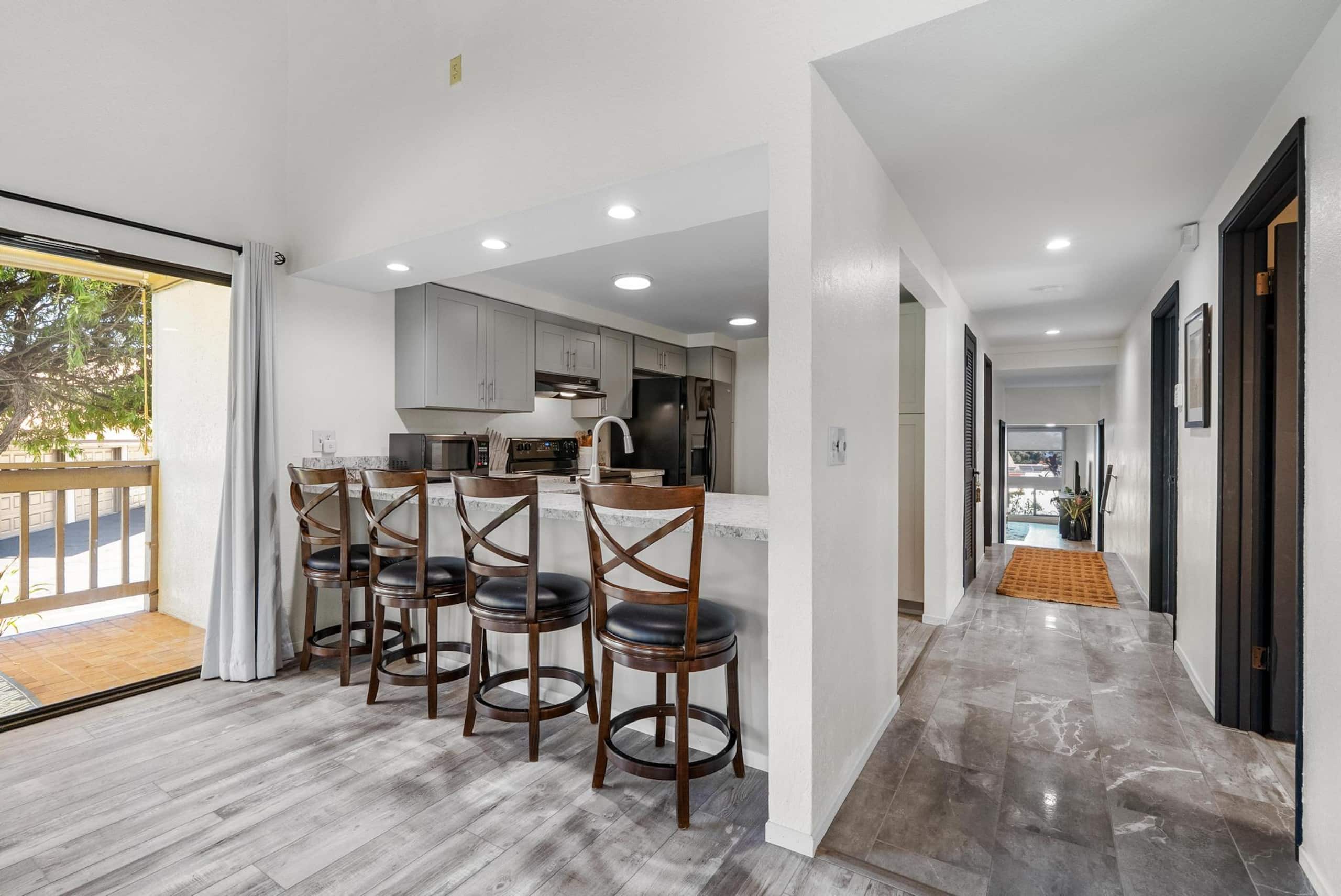 Spacious Keauhou Condo near snorkeling and surfing - Image 8