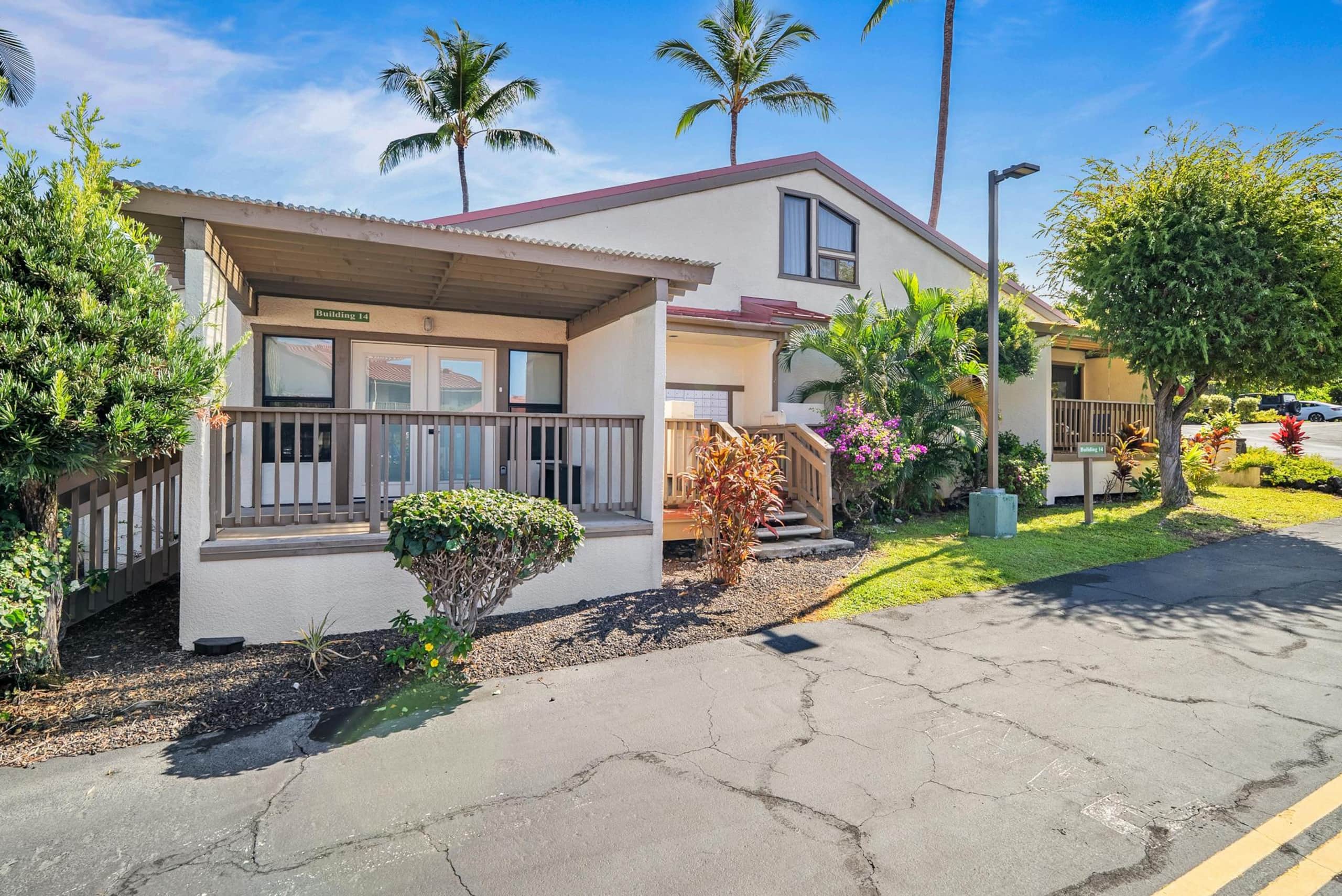 Spacious Keauhou Condo near snorkeling and surfing - Image 19