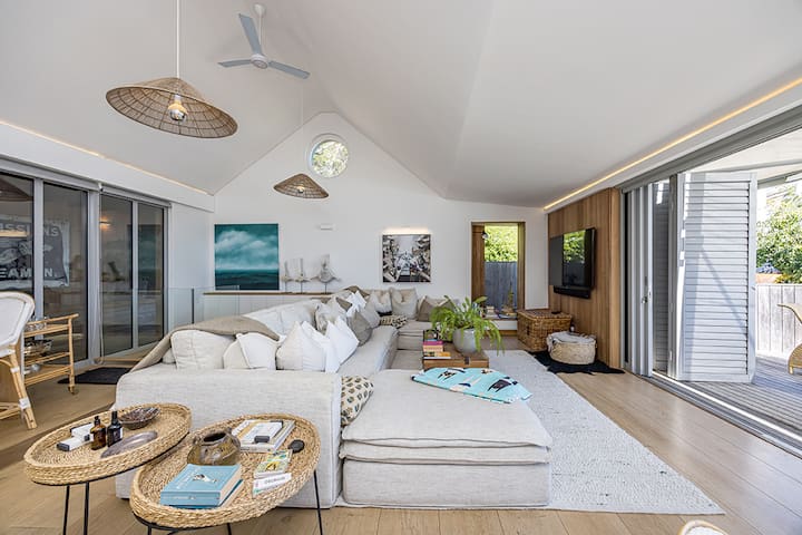 Cape Luxury Stay managed Airbnb listing 3