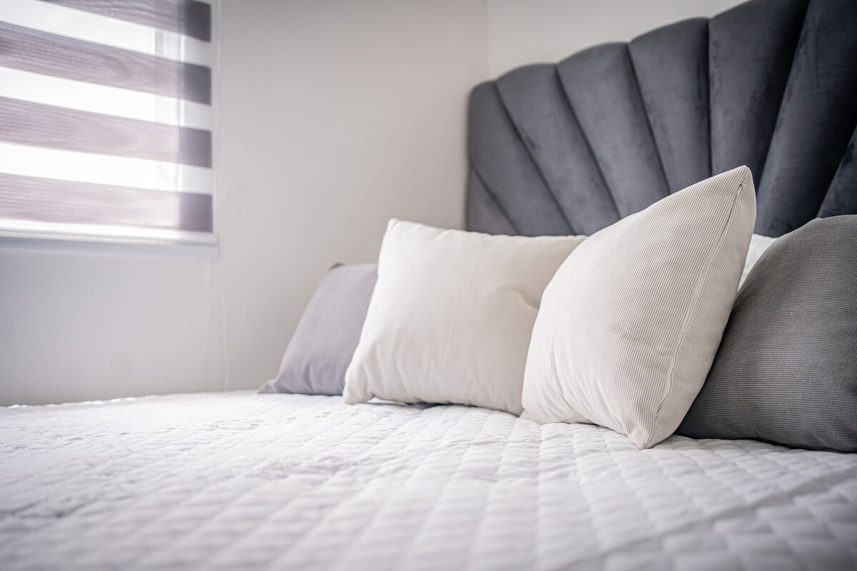 غرفة النوم 2