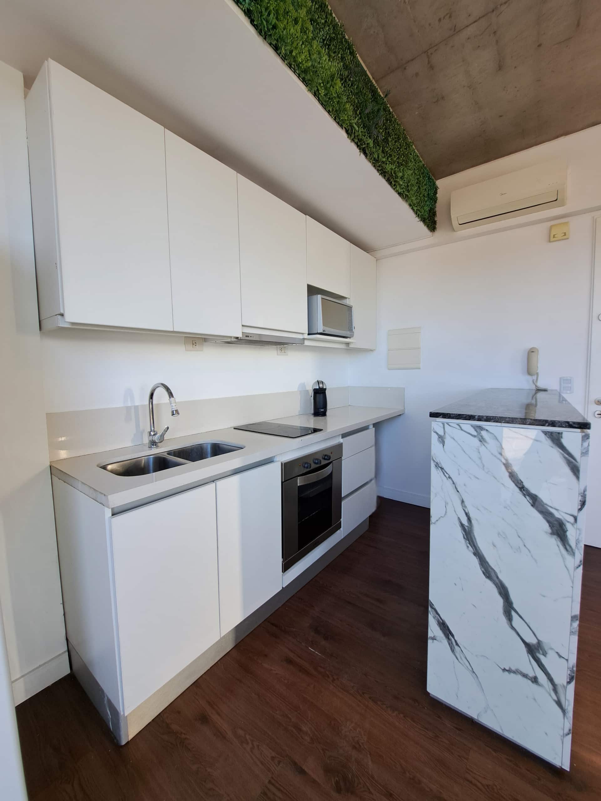 Luxurious with Terrace, Pool, Jacuzzi and Grill