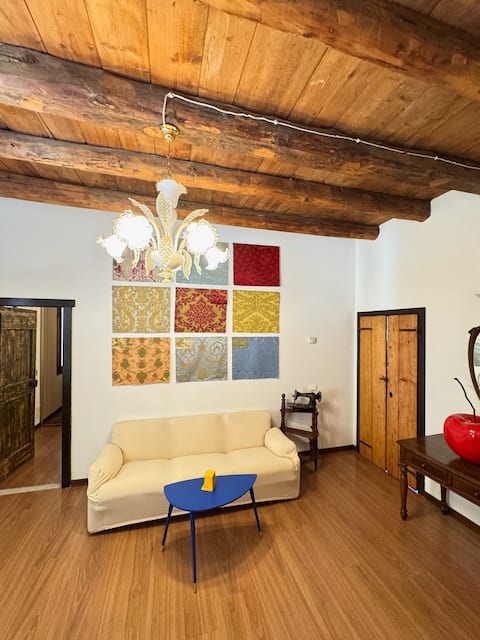 Ca' Del Moro - Rustic Farmhouse from the 1800s.