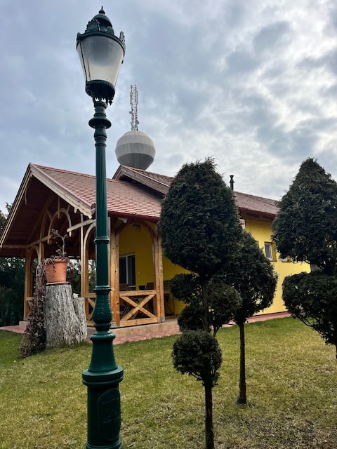 Niki Apartment