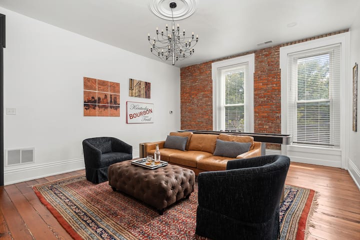 Stable 2 | Walkable, Mini Golf, Fire Pits, Games - Louisville, KY