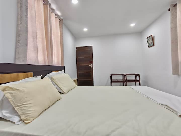 Backwater Wellness Stay | Ayurveda | Canoe Rides - Karunagappalli