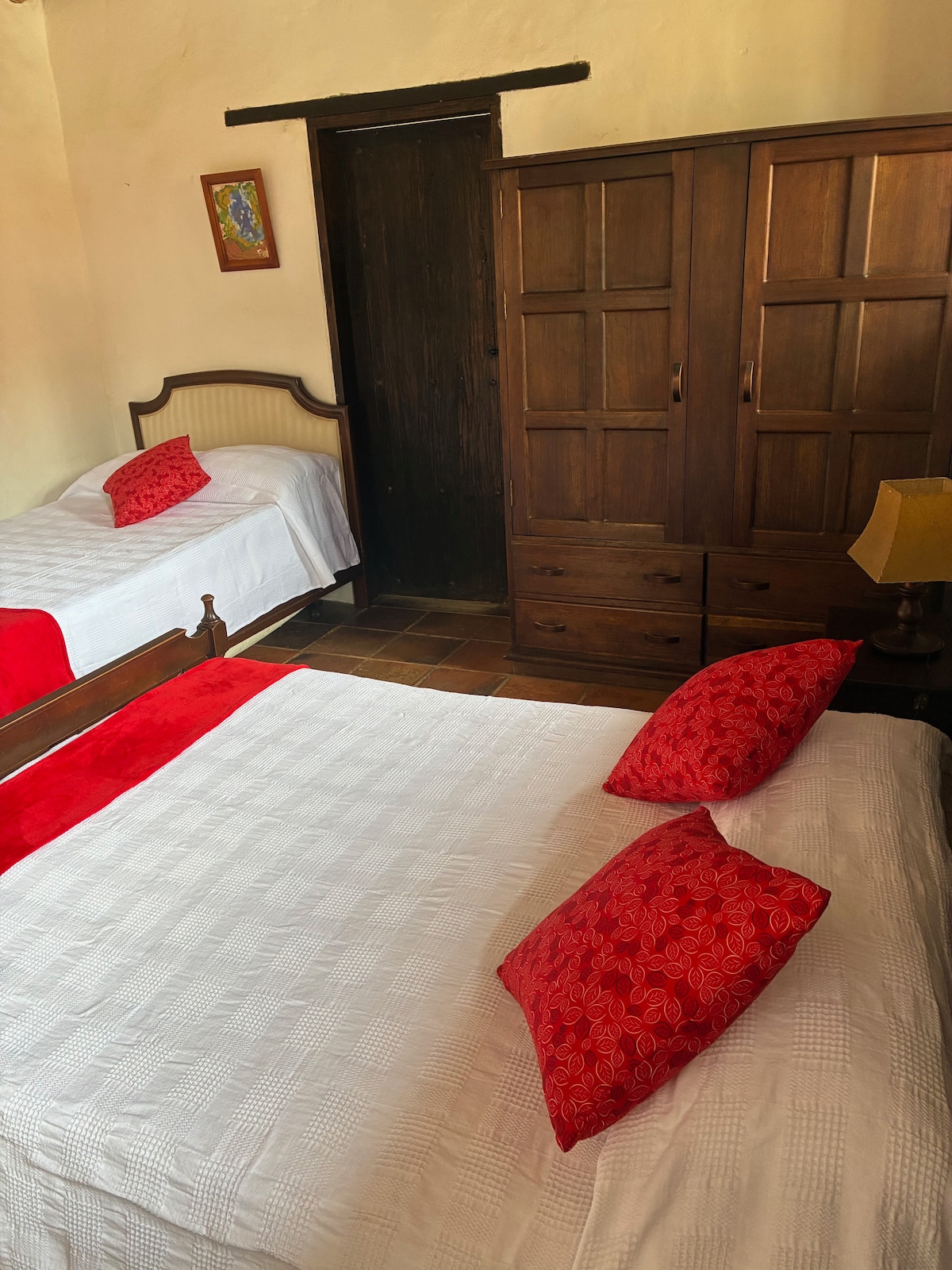 غرفة النوم 2