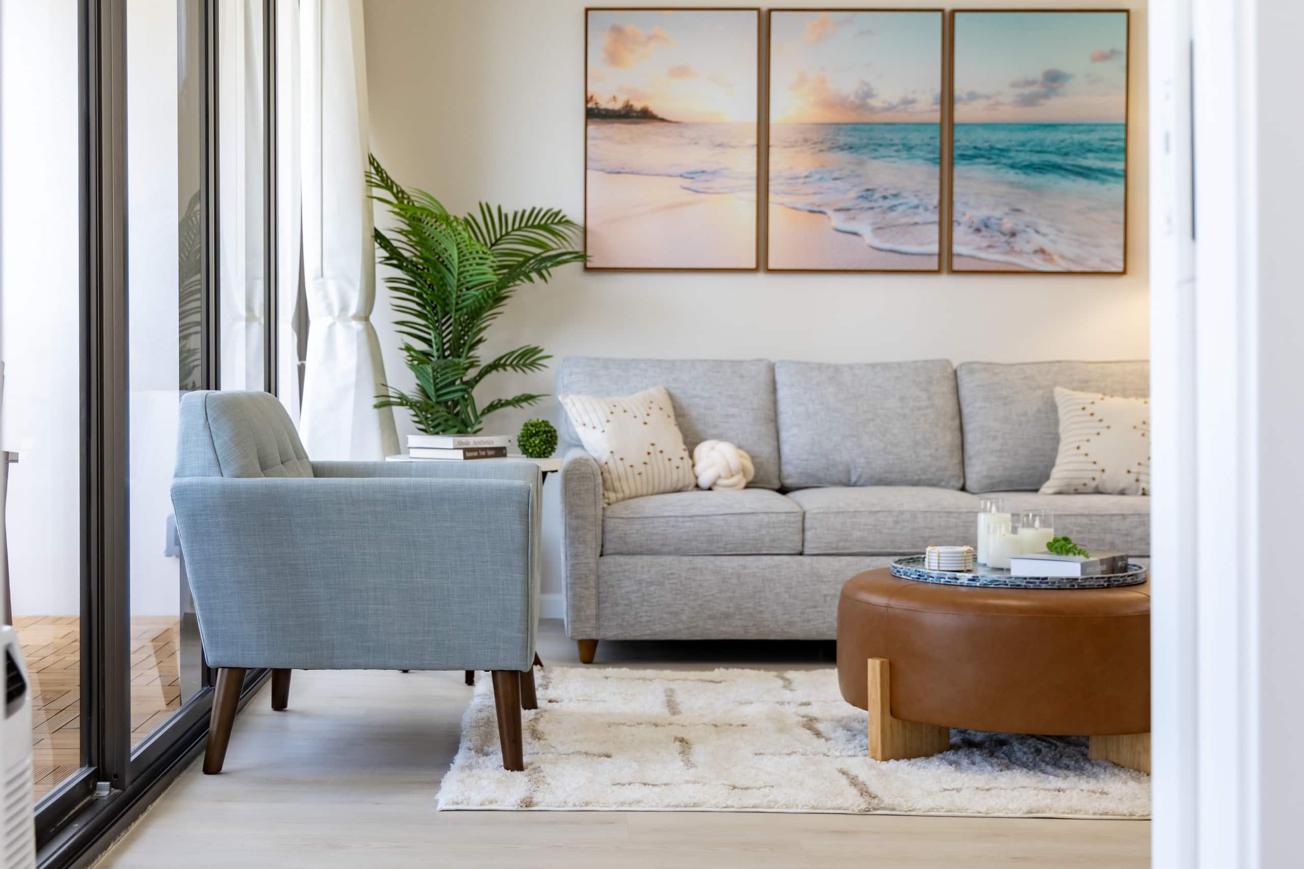 Waikiki condo w/ ocean view & beach access - Image 17