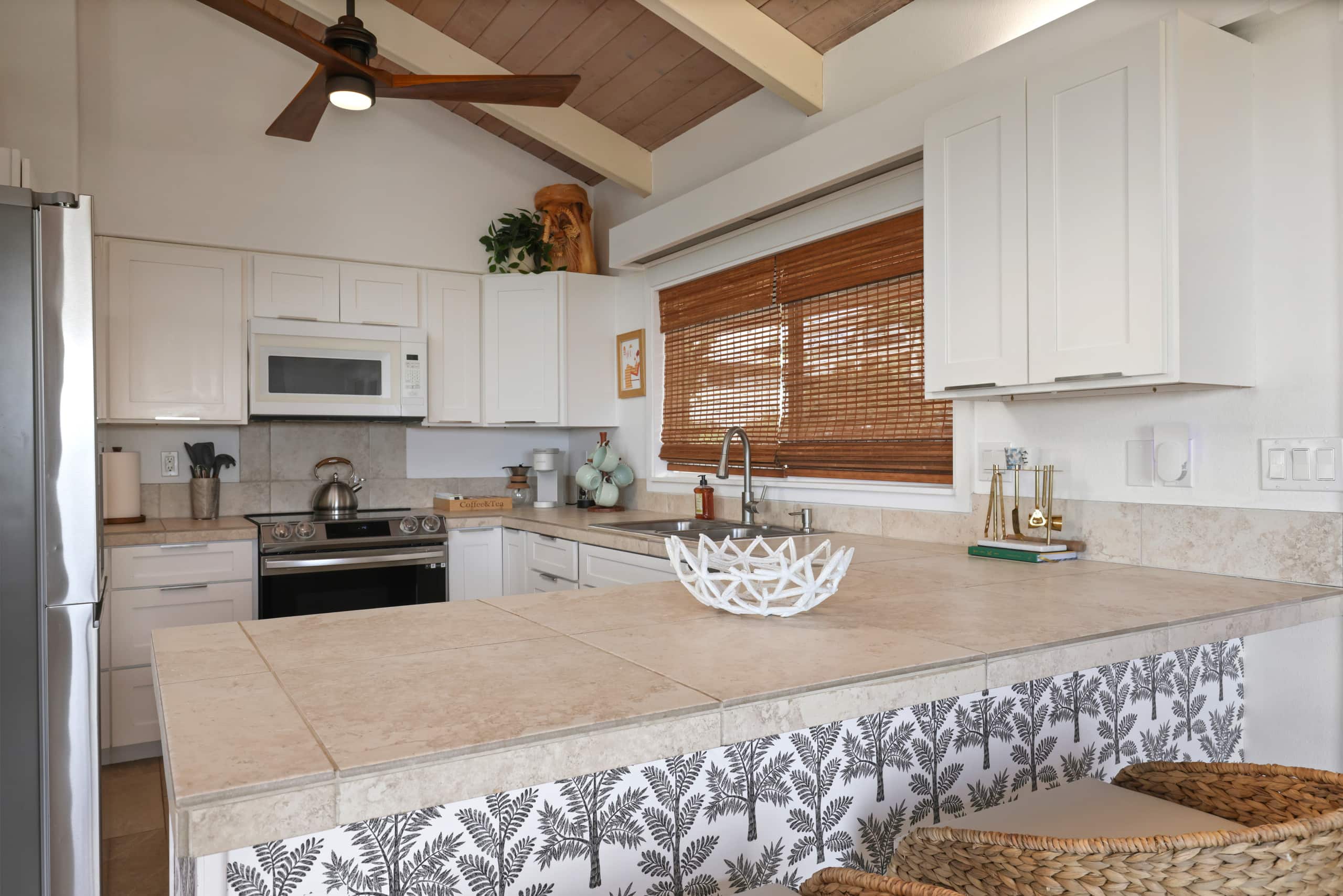 Home in Kailua-Kona · ★4.98 · 3 bedrooms · 4 beds · 2 baths - Image 7