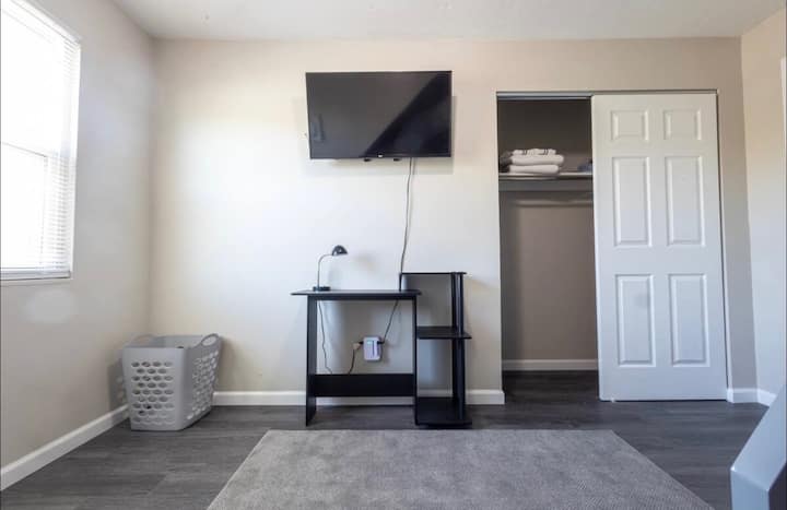 Smart TV con streaming Roku 