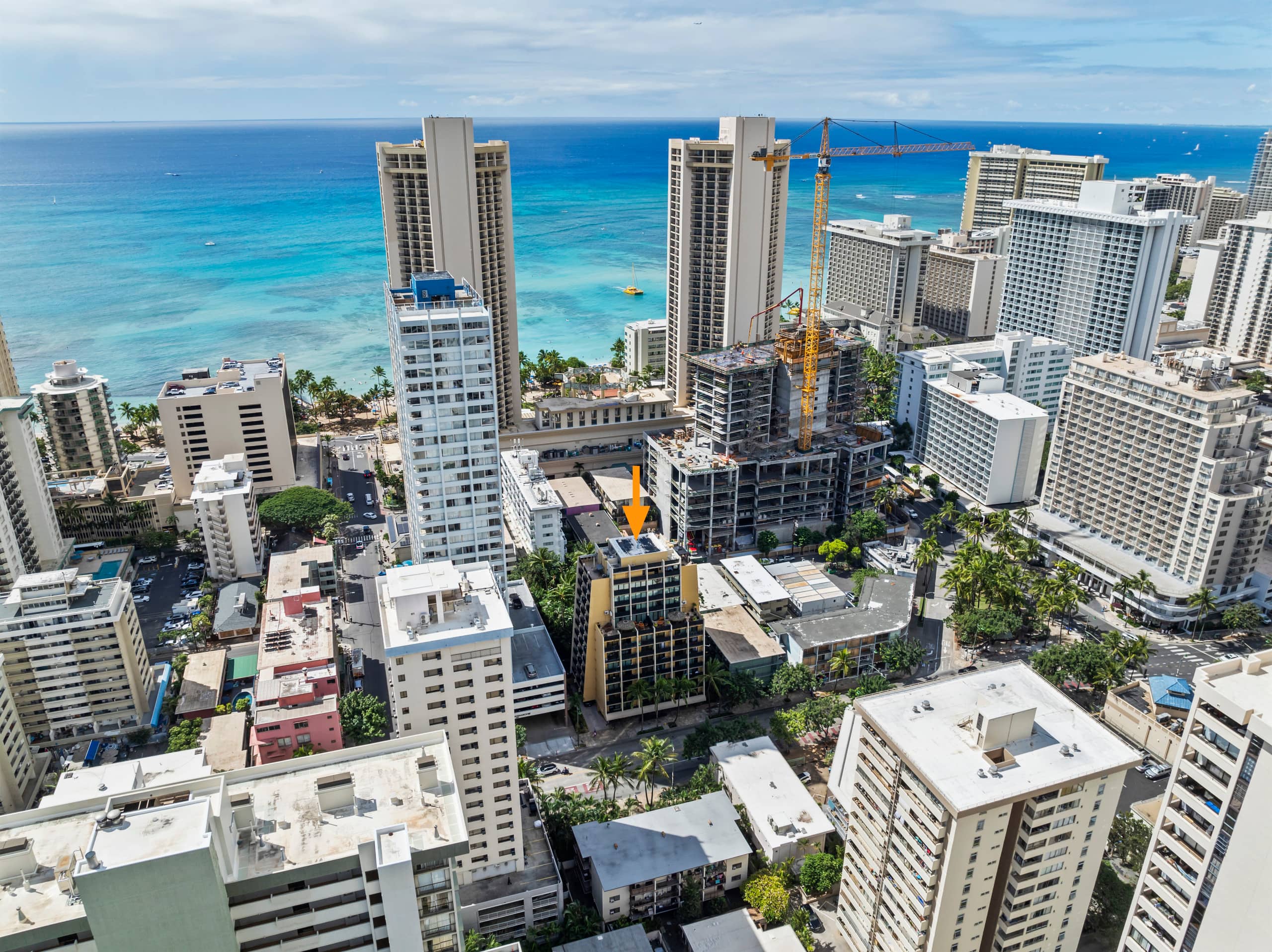 Condo in Honolulu · ★4.5 · Studio · 2 beds · 1 private bath - Image 32