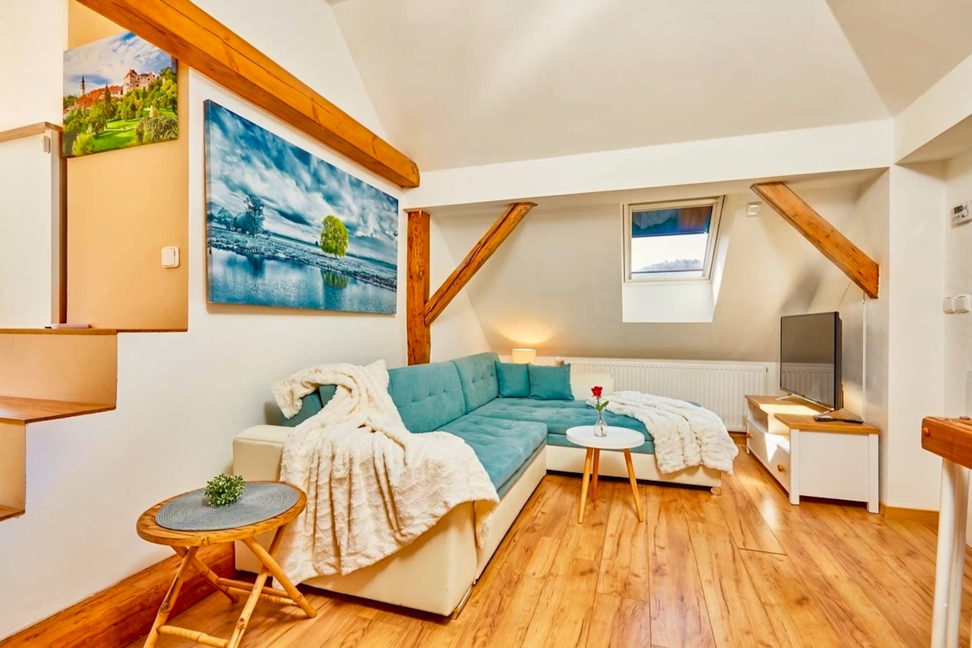 Villa Harmony - Apartment RIXY - by the castle