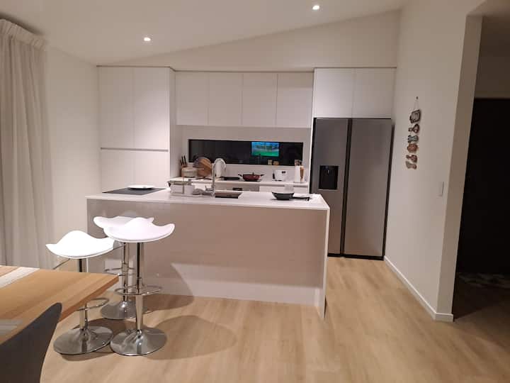 Modern New Build - Dunedin