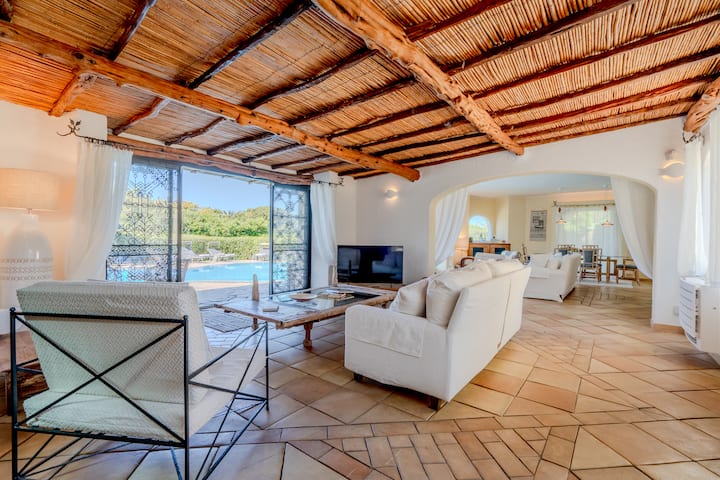 Villa Flor, Exclusive House With Pool In Stintino - Stintino