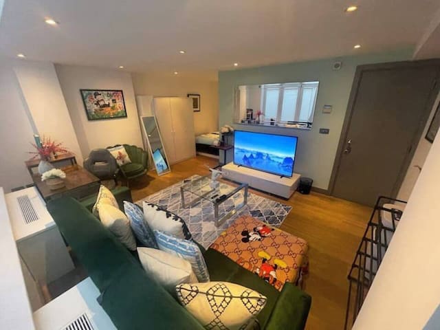 The London Tenant managed Airbnb listing 2