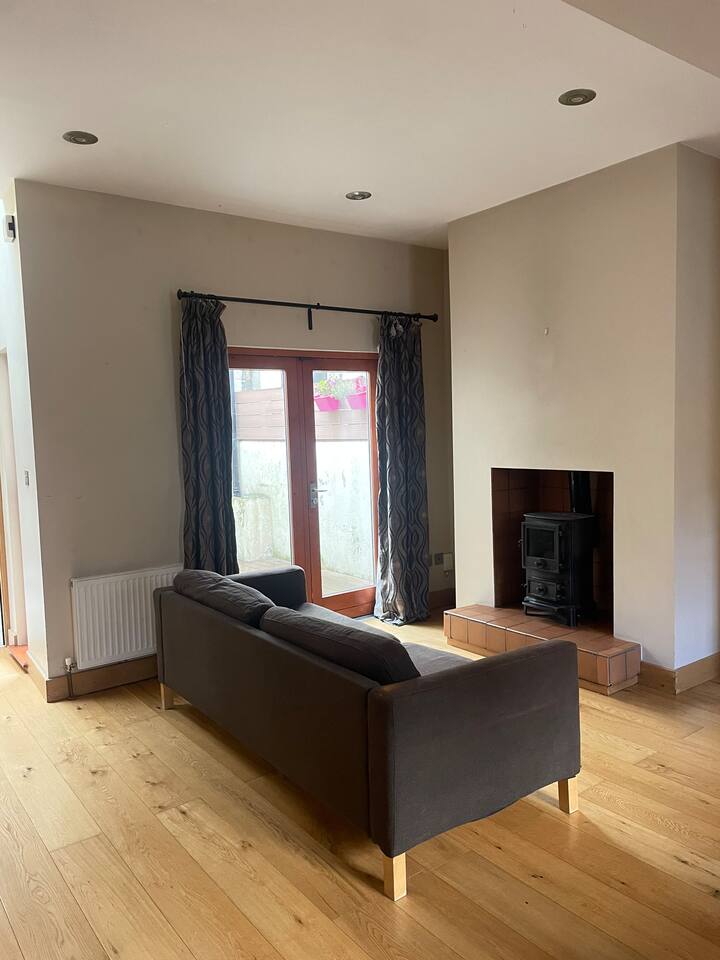 غرفة المعيشة