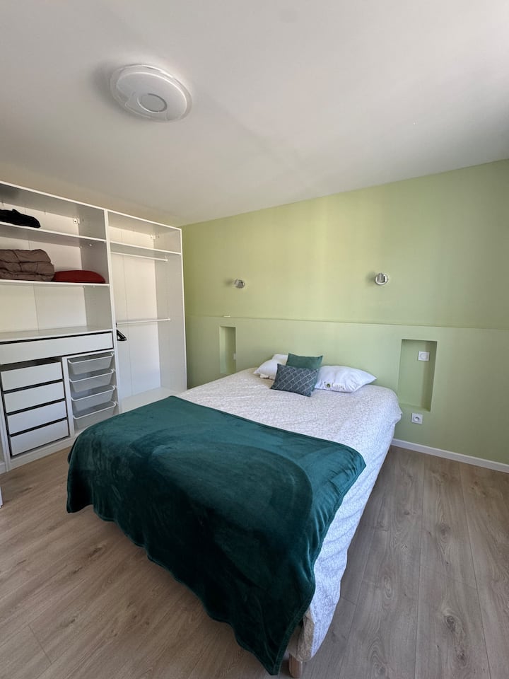 საძინებელი 2