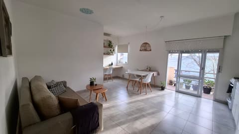 Propiedad de Airbnb exitosa: Two central environments. en Gualeguaychú