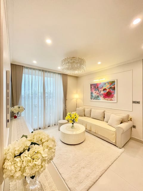 Licity 100m2 Cosy Apartment near Old Quarter Hanoi