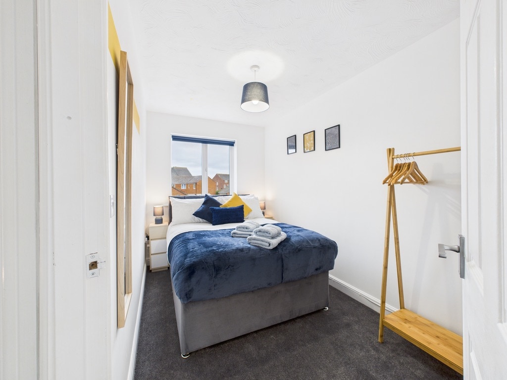 საძინებელი 4