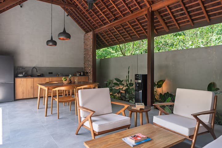 Brand New Tropical 2-br Villa With Pool - Lombok