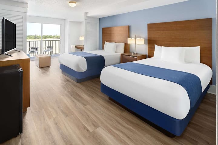 Deluxe Room | Waterview Hotel | Free Parking - Vicksburg, MS