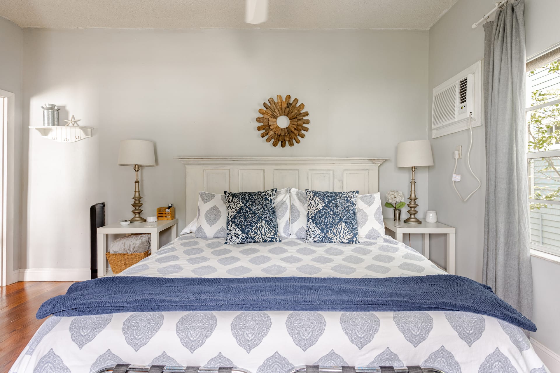 ***Charming Hyde Park Tampa Apartment***
