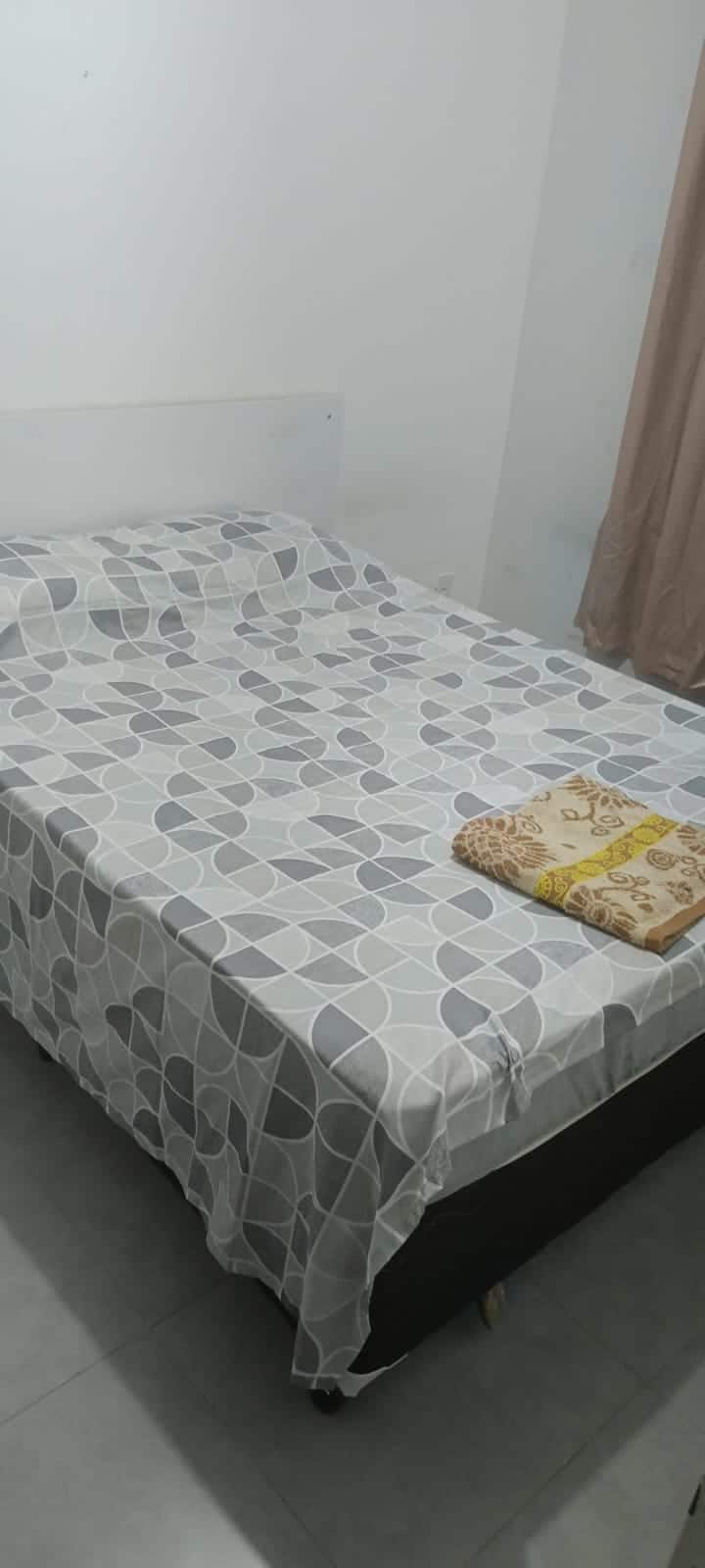 Dhomë gjumi 2