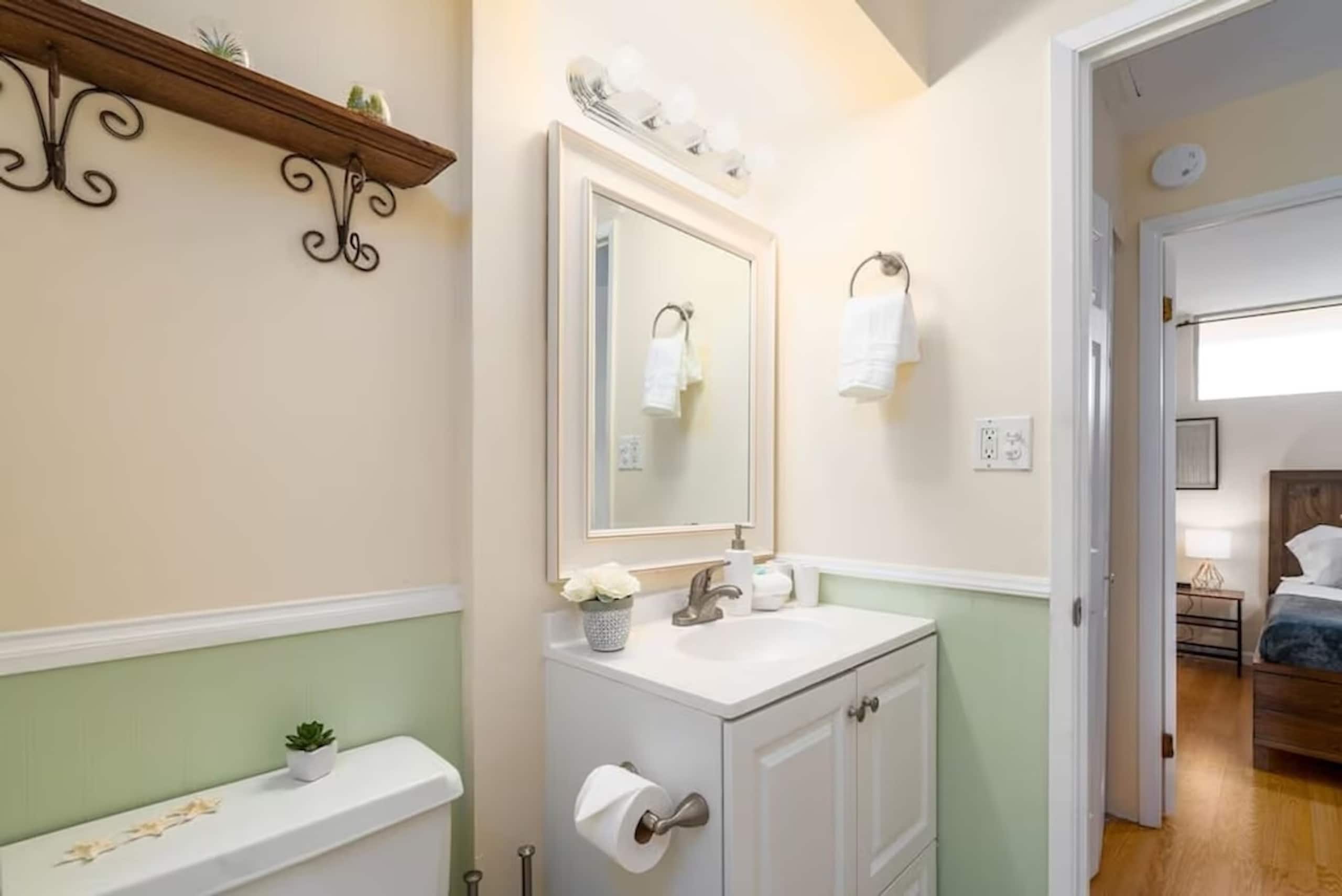 Condo in Kihei · ★4.5 · 1 bedroom · 2 beds · 1 bath - Image 18