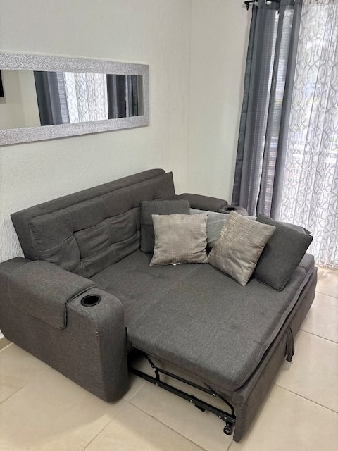 Popular Airbnb listing: Condo 3 BR Ground Floor | WiFi, Pool, Garden in Luis Donaldo Colosio